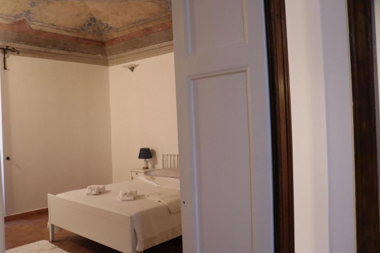 Carlo Alberto Apartment, Alghero Old Town, Near The Beach מראה חיצוני תמונה