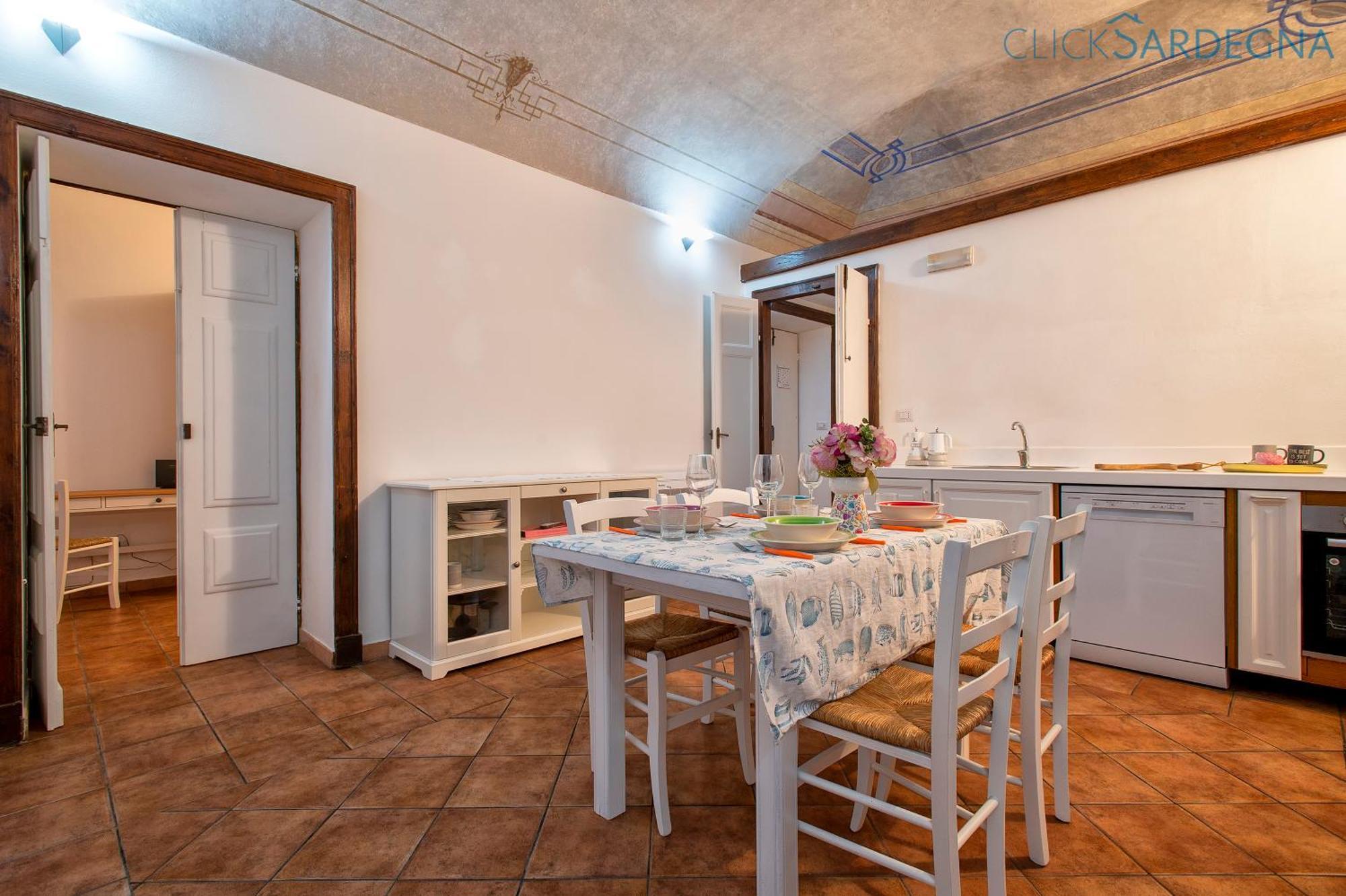 Carlo Alberto Apartment, Alghero Old Town, Near The Beach מראה חיצוני תמונה